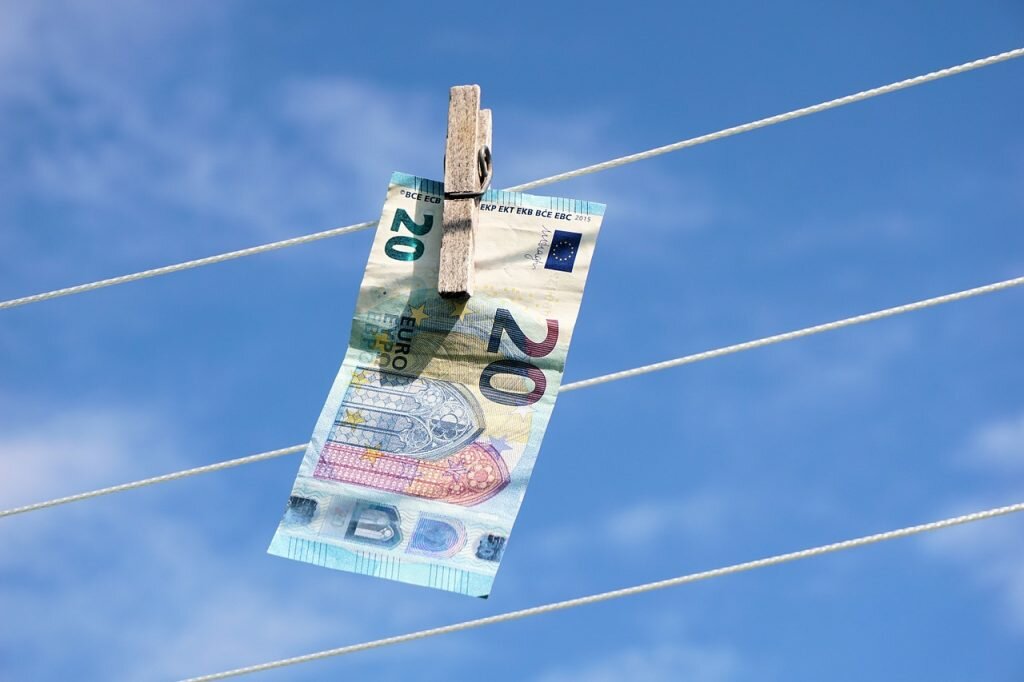 euro-1517315_1280